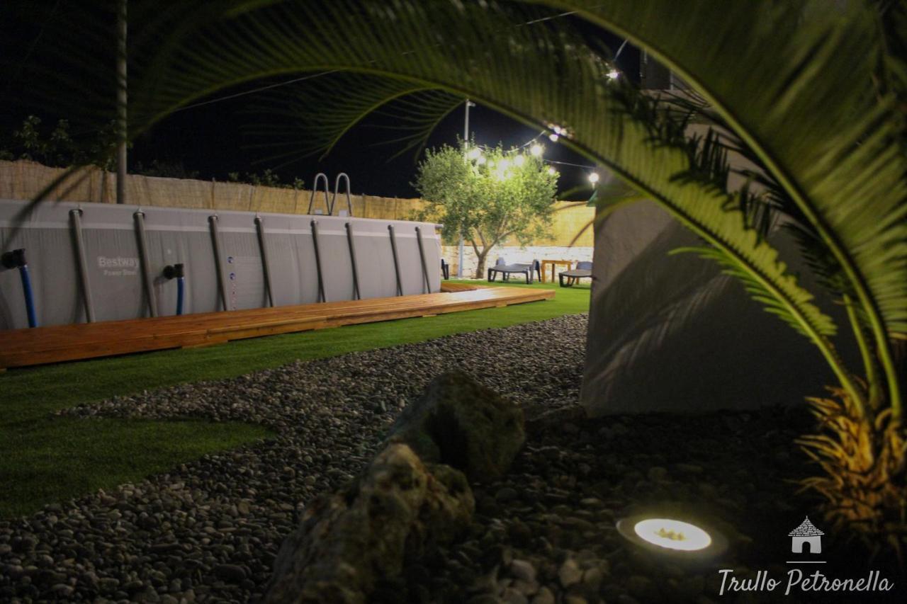 Vila Trullo Petronella Cisternino Exteriér fotografie