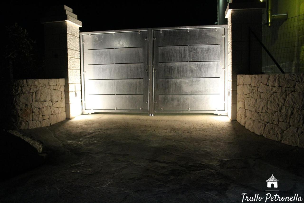 Vila Trullo Petronella Cisternino Exteriér fotografie